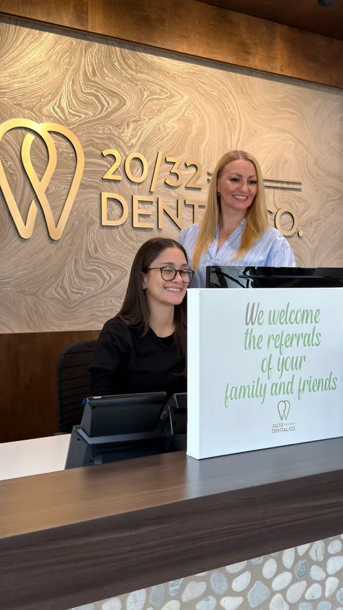 20/32 Dental Co. team photo 5