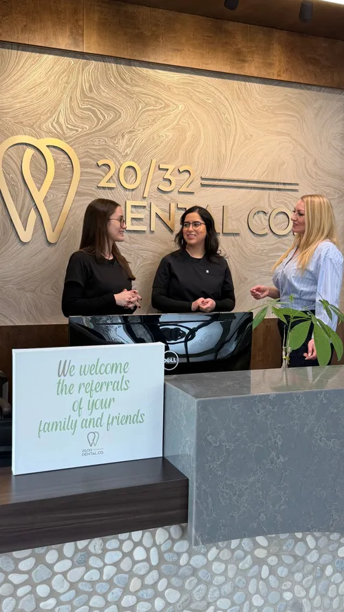 20/32 Dental Co. team photo 8