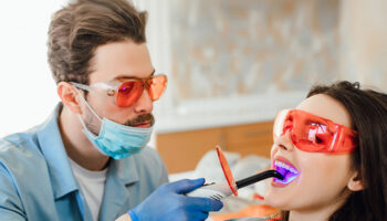 What Is the Best Treatment to Whiten Teeth?